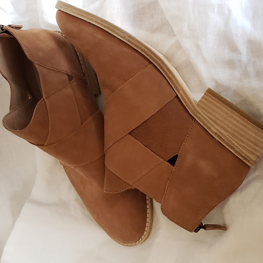 Eileen Fisher Kay Ankle Boot